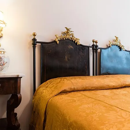 L'antica Chaise Longue * Lucca